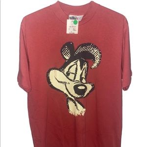 Dead stock Vintage 90’s Pepe Le Pew Single stitch Tee